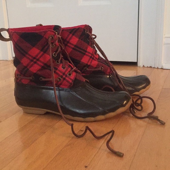 sperry flannel boots